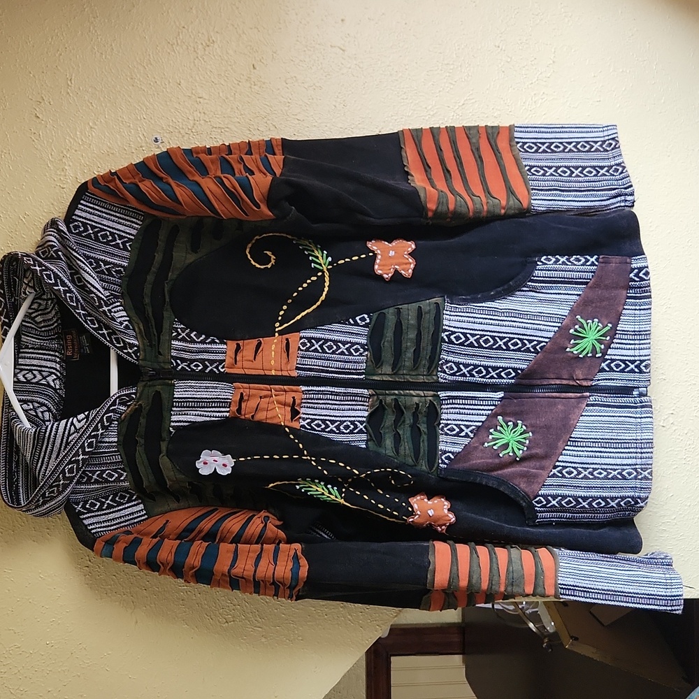 Rising International Black and White Patterned Hoodie Fall Winter Halloween